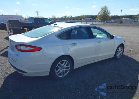 2013 Ford Fusion Se z USA, uszkodzony, nr VIN 3FA6P0HR4DR246893